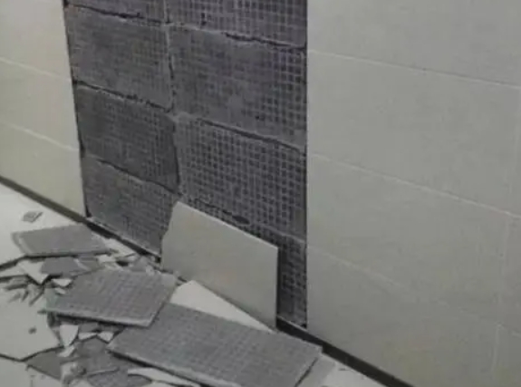 肇东瓷砖空鼓维修公司分享下肇东墙砖松动维修的知识